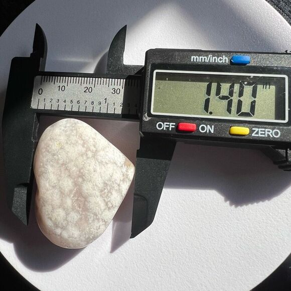 Flower Agate‎ Heart Carving (#10) - Picture 8 of 9